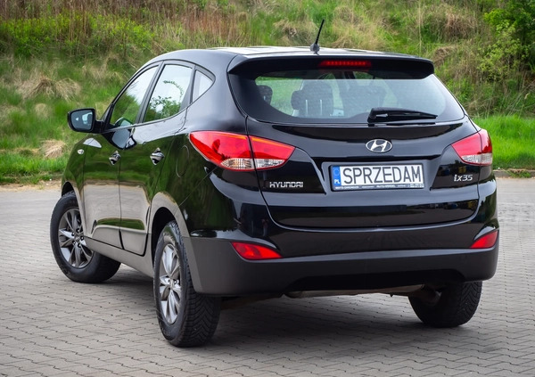 Hyundai ix35 cena 49900 przebieg: 119000, rok produkcji 2015 z Głogów małe 781